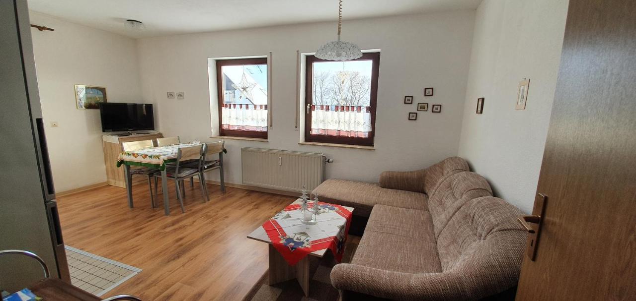 Haus Schneider Apartment วินเทอร์แบร์ก ภายนอก รูปภาพ
