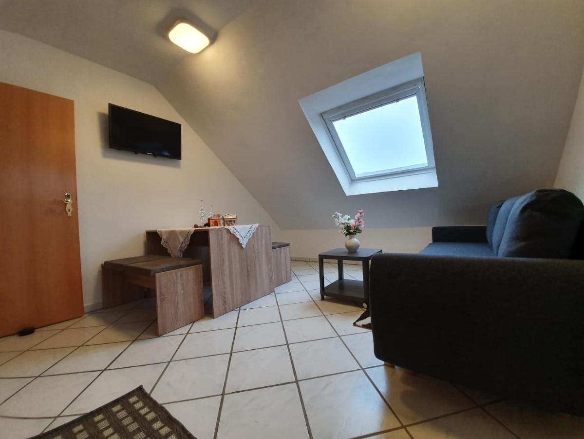 Haus Schneider Apartment วินเทอร์แบร์ก ภายนอก รูปภาพ
